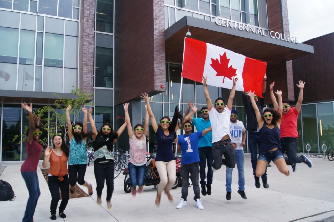 2-2057Centennial-College-Canada-campus-1-299517007